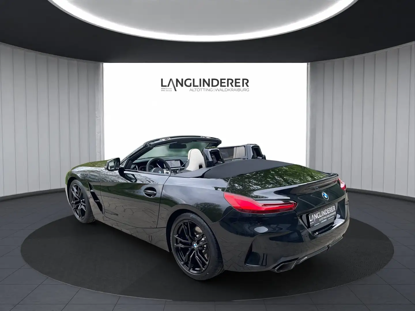 BMW Z4 M 40i Roadster NP77760,- harman/kardon LiveCockpitPr Zwart - 2