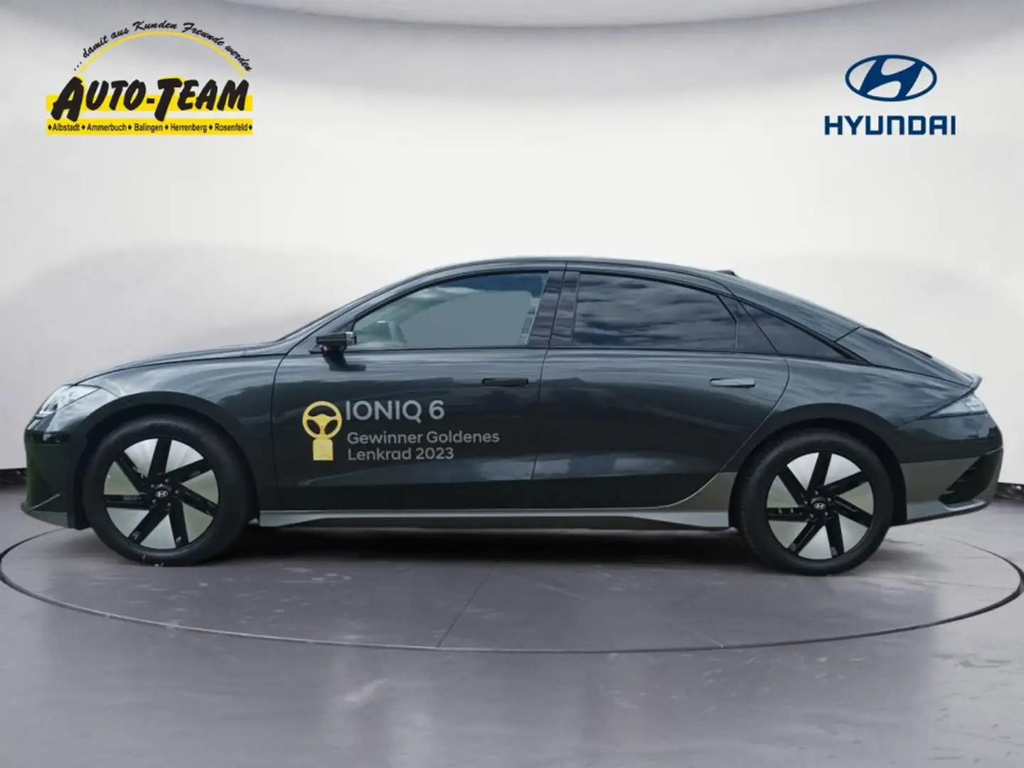 Hyundai IONIQ 6 77,4 kWh Uniq Szürke - 2