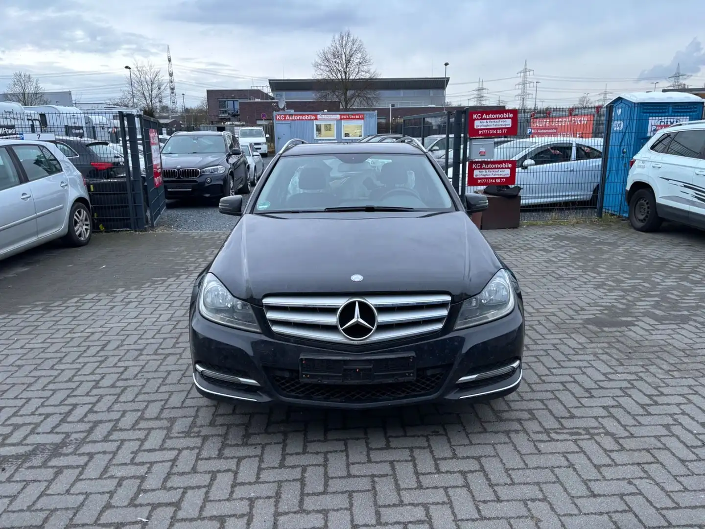 Mercedes-Benz C 200 T CDI BlueEfficiency*NAVI*MOTOR PROBLEME* Black - 2