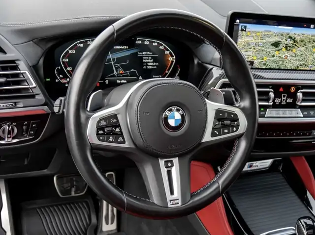 BMW X4 view 6