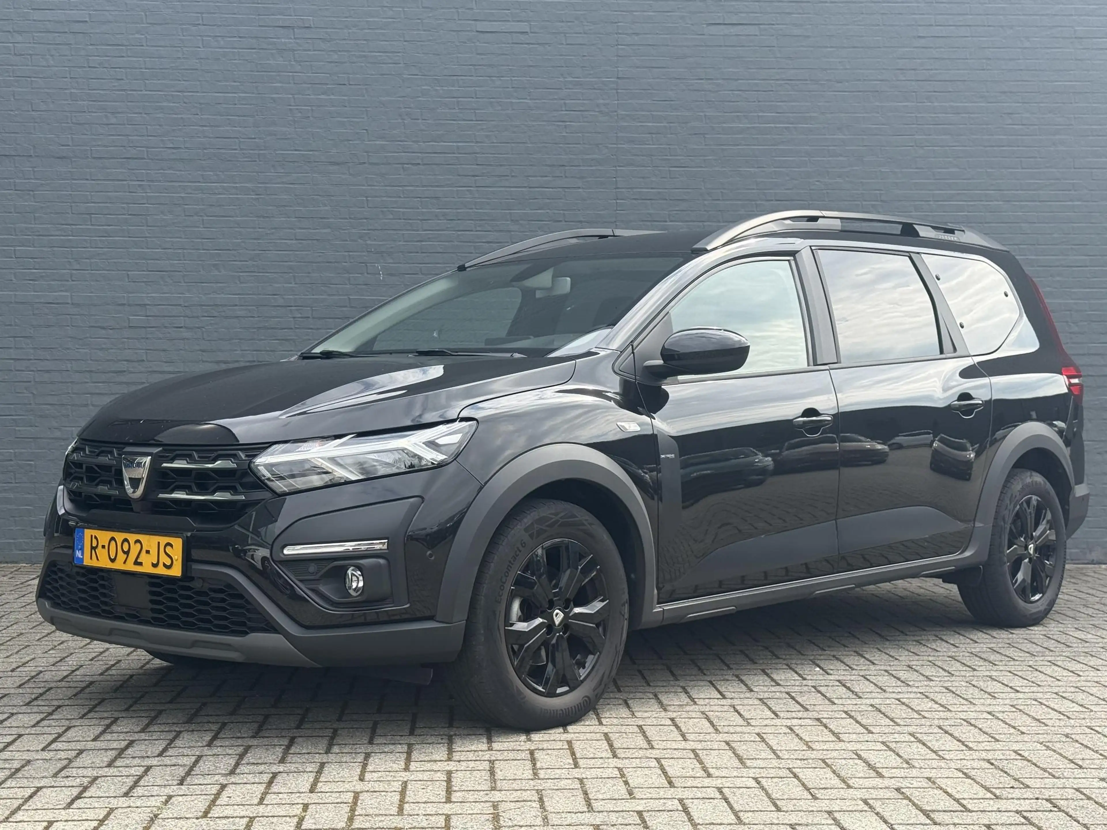 Dacia Jogger 1.0 TCe Extreme 7p. Navigatie | Cruise Control | P — photo 2