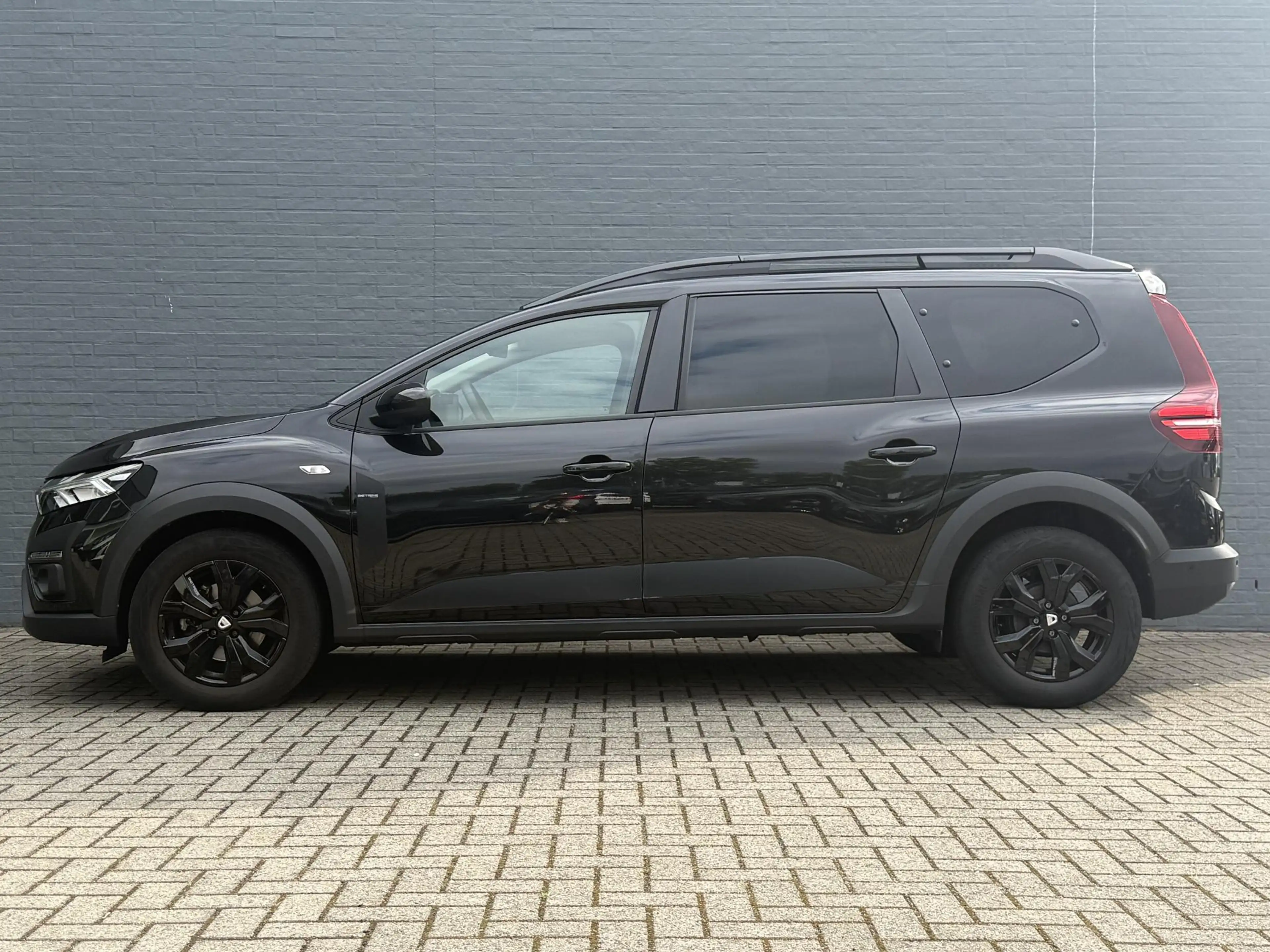 Dacia Jogger 1.0 TCe Extreme 7p. Navigatie | Cruise Control | P — photo 9