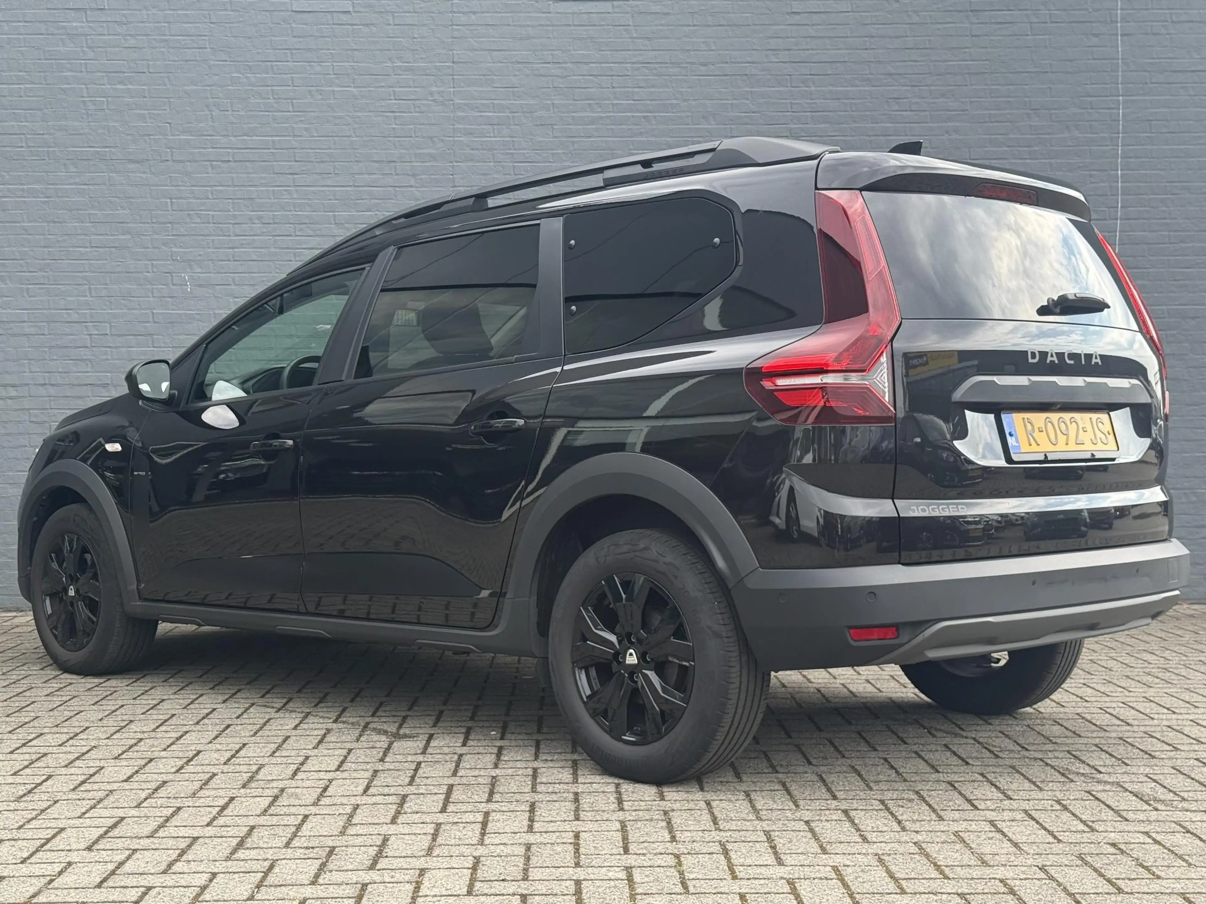 Dacia Jogger 1.0 TCe Extreme 7p. Navigatie | Cruise Control | P — photo 8