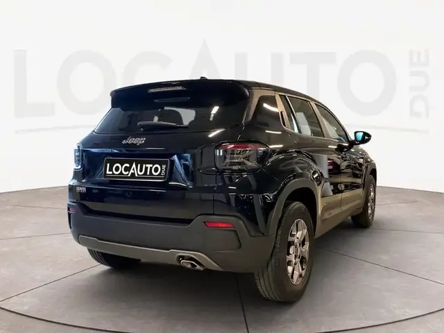 Jeep Avenger view 4