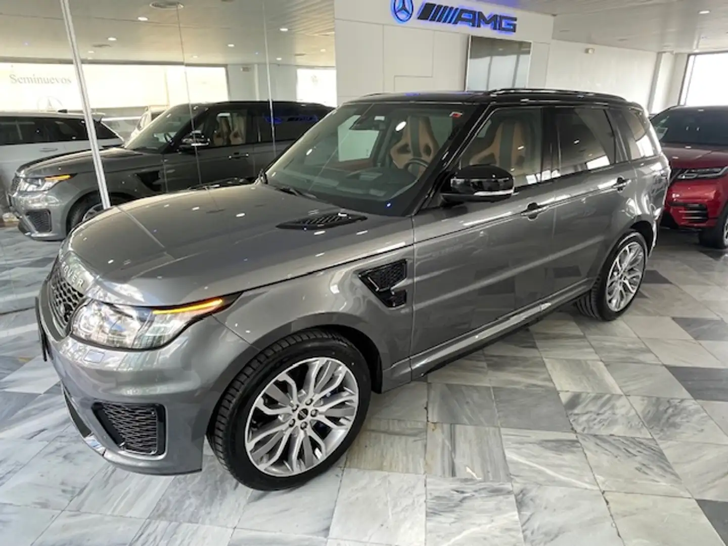 Land Rover Range Rover Sport 5.0 V8 SC SVR Aut. Gris - 2