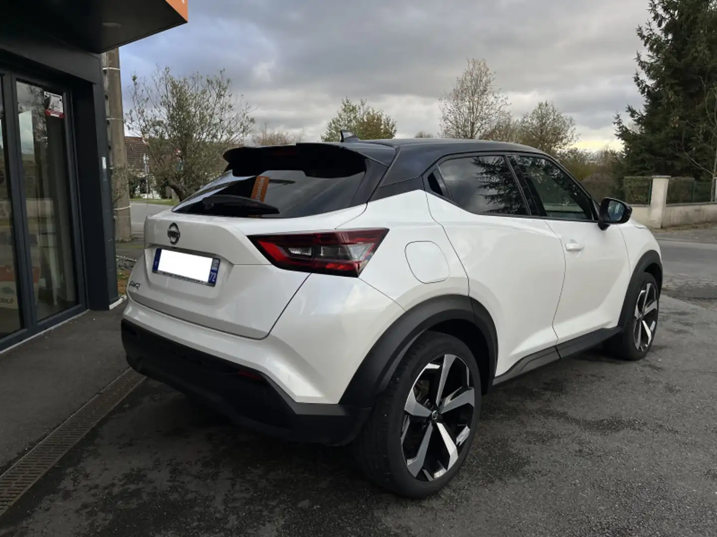 Nissan Juke 1.0 DIG-T 117CH N-CONNECTA Blanc - 2