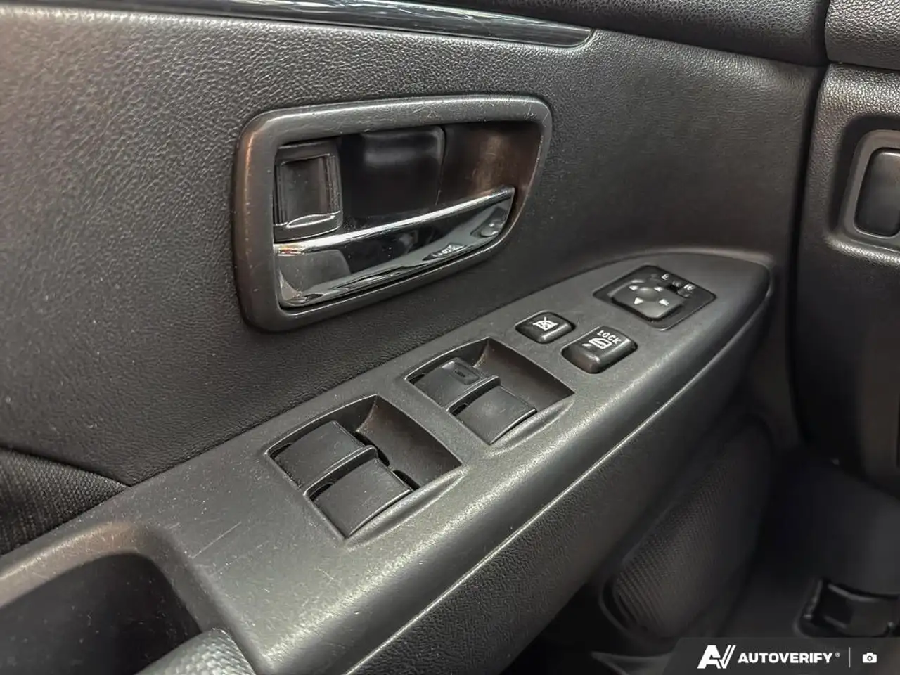 Mitsubishi RVR снимка Mitsubishi RVR