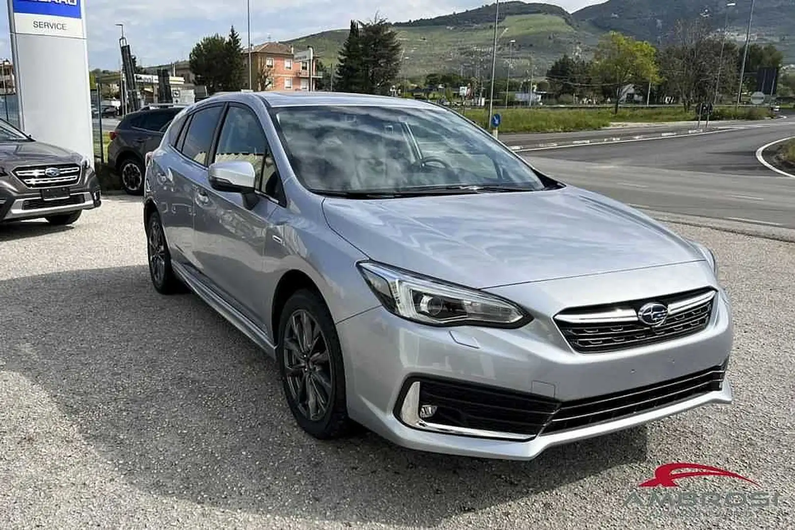 Subaru Impreza e-boxer 2.0i-S ES YH PREMIUM Gümüş rengi - 2