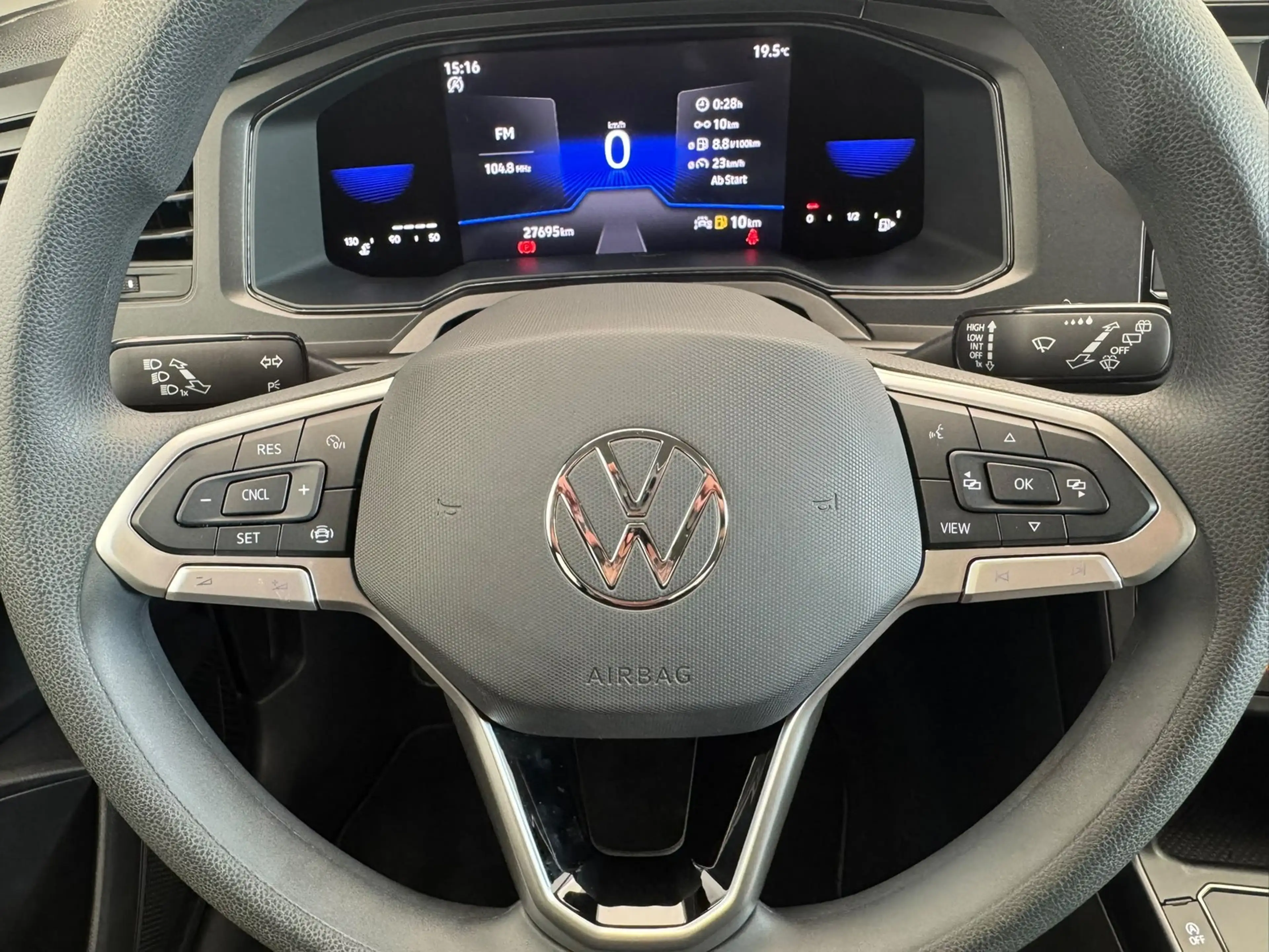 Volkswagen Taigo 1.0TSI Virt.Cockpit+App+GJR+SHZ+MFL — photo 7