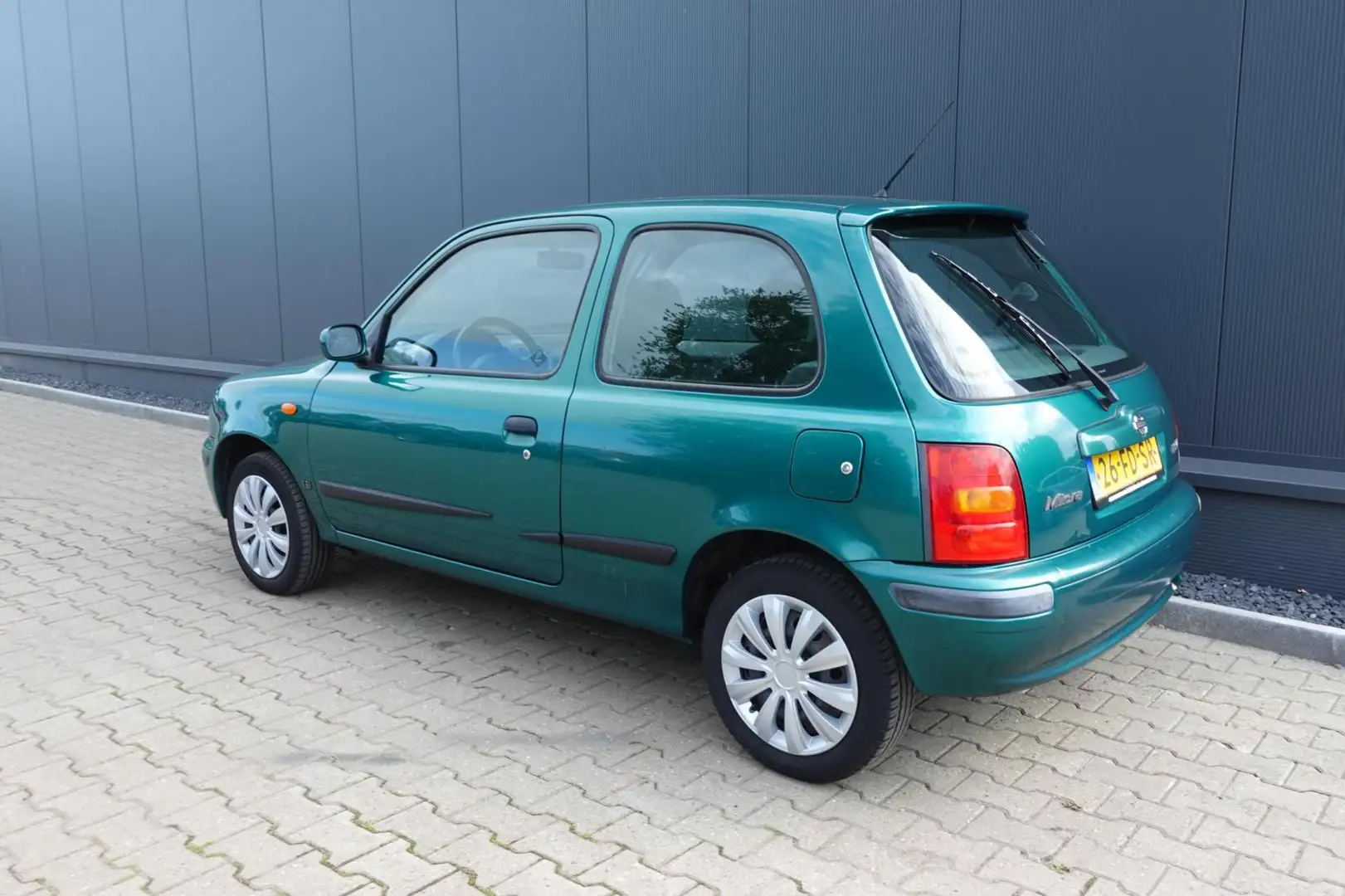 Nissan Micra 1.3 Lima Groen - 2