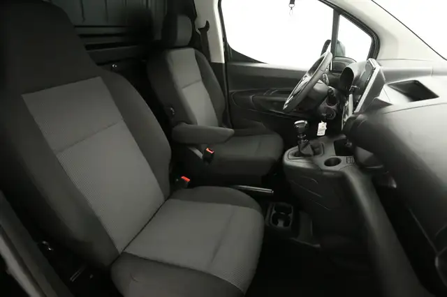 Opel Combo view 10