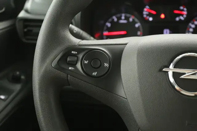 Opel Combo view 14
