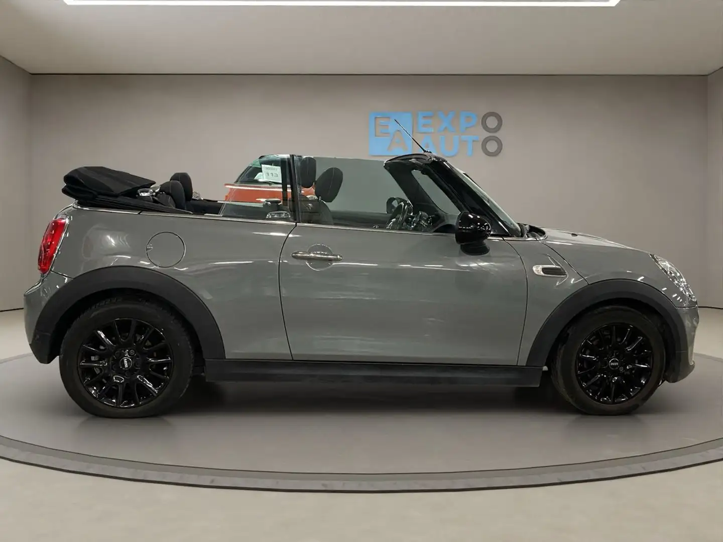MINI One Cabrio Šedá - 2