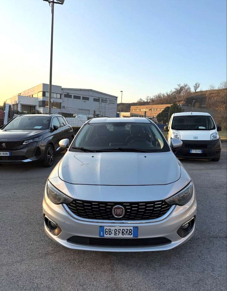 Fiat Tipo Tipo 5 porte II 2016 5p 1.6 mjt Lounge s