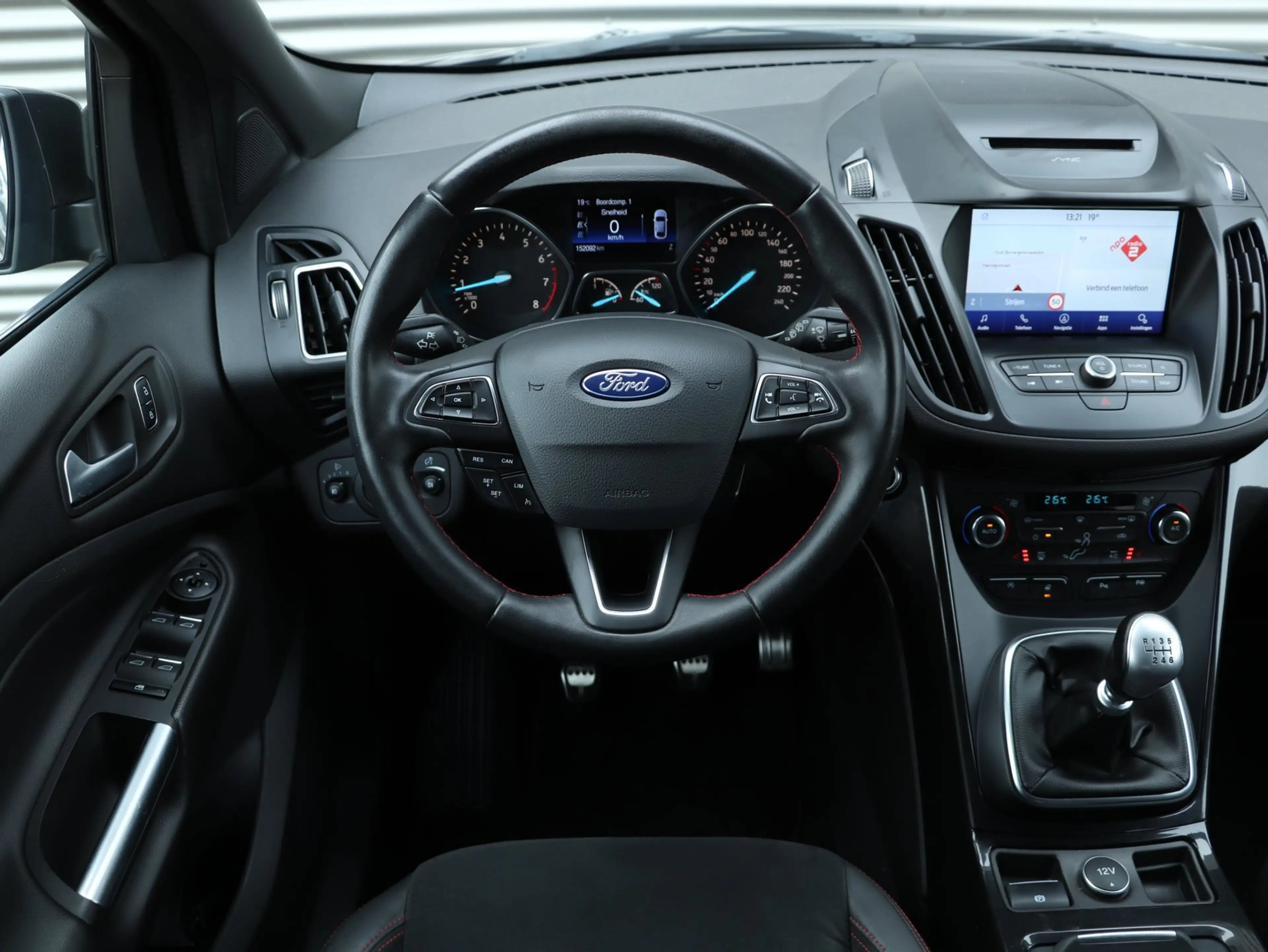 Ford Kuga 1.5 EcoBoost ST Line 150pk *Winterpack*Trekhaak* — photo 14