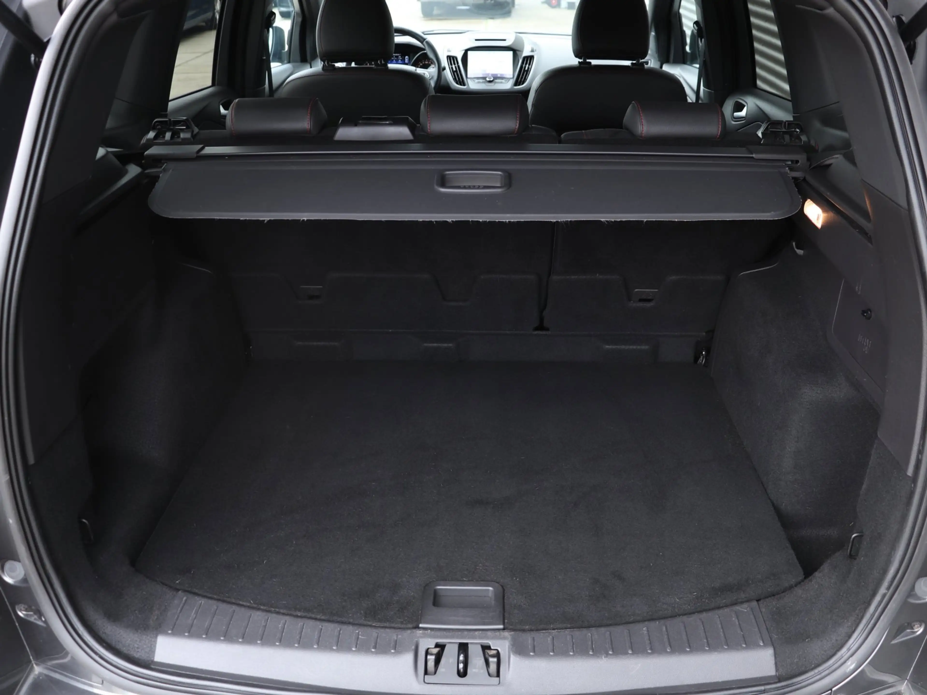 Ford Kuga 1.5 EcoBoost ST Line 150pk *Winterpack*Trekhaak* — photo 12