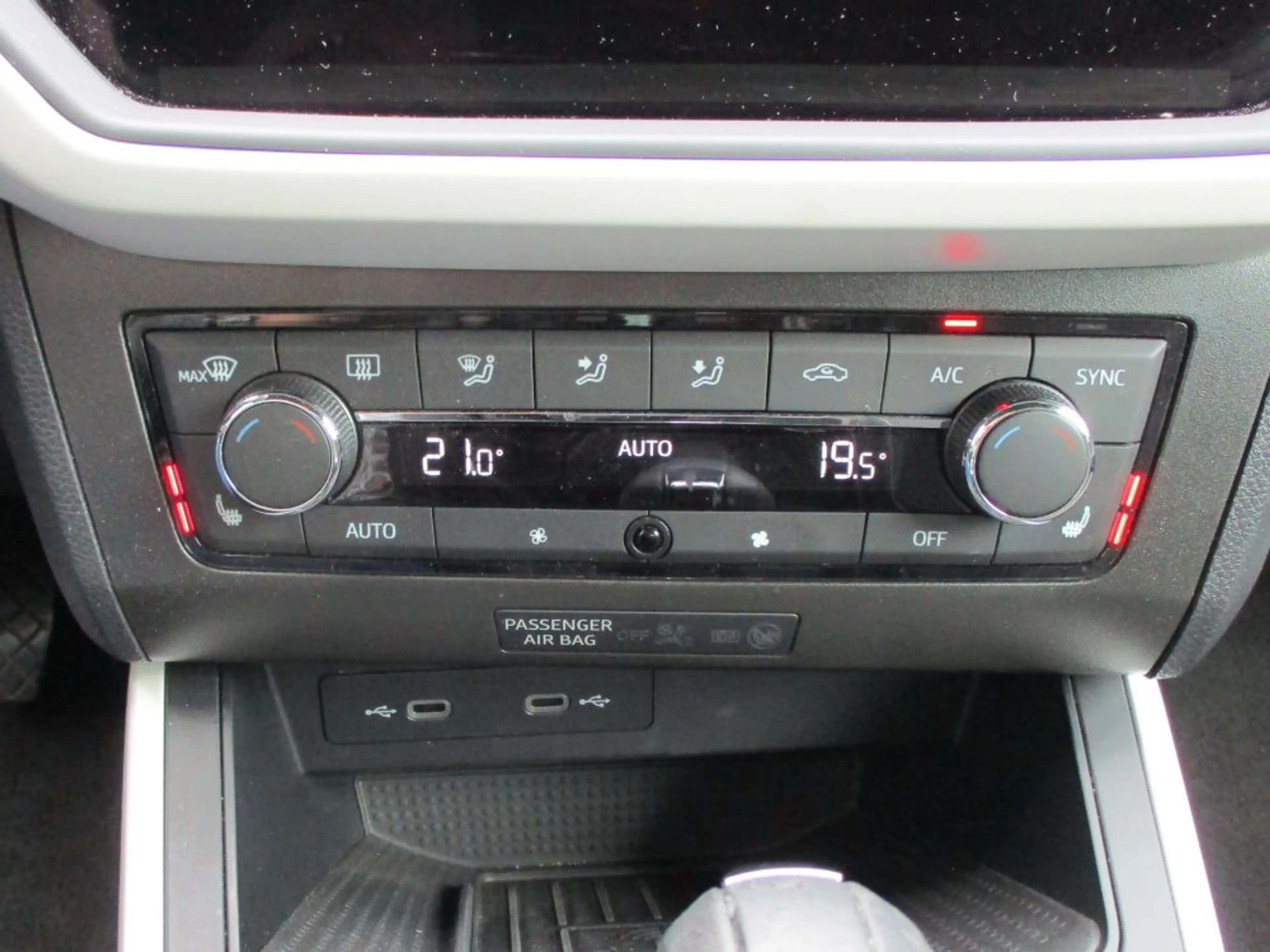 SEAT Arona Xcellence ACC*BLIS*LED*Navi*Kamera*KeyFree — photo 12