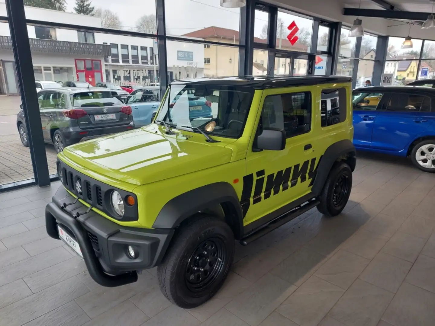 Suzuki Jimny Comfort Allgrip NFZ 4WD SHZ AHK Grün - 2