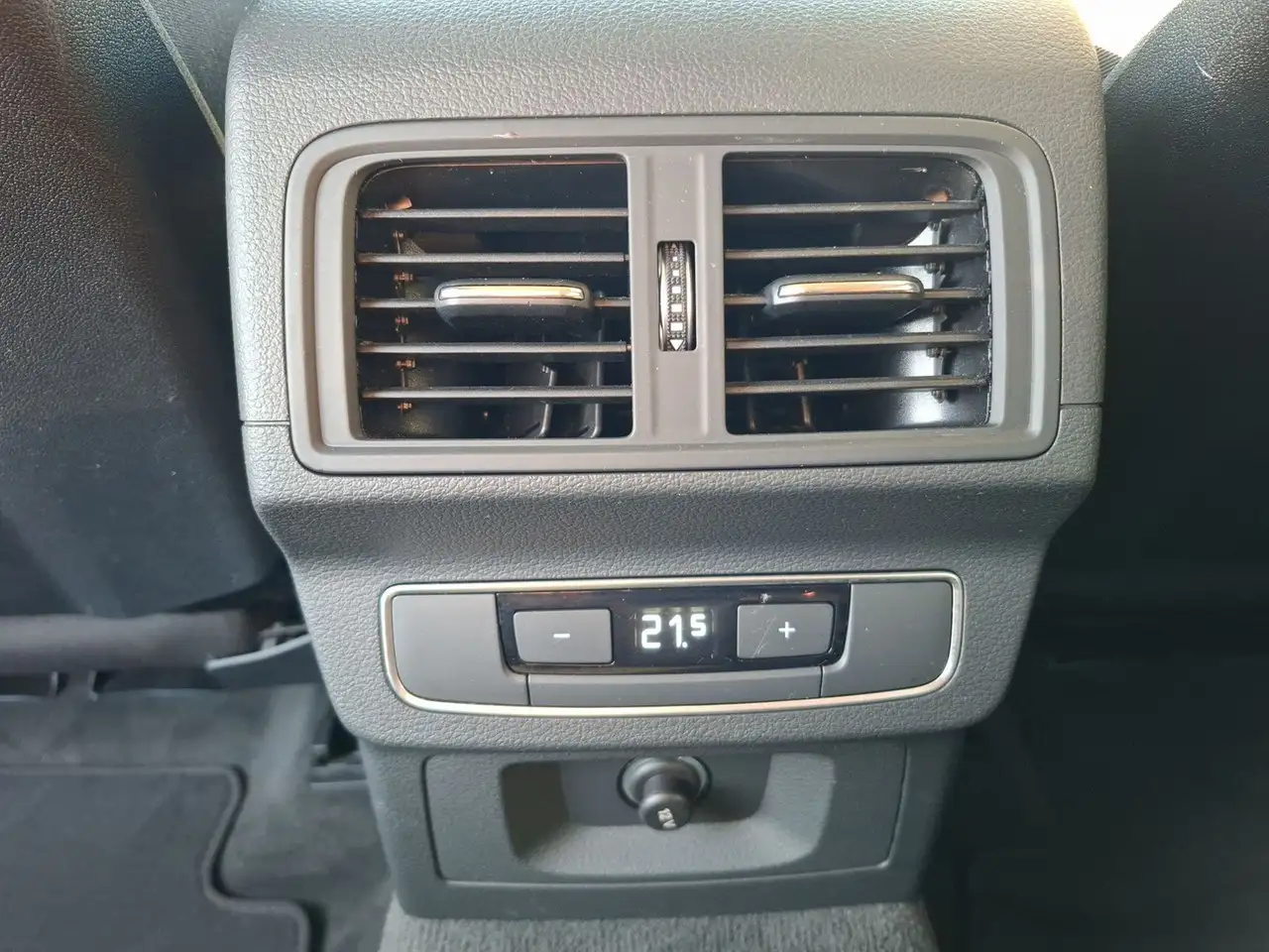 Audi Q5 45 TFSI quattro S line *LED*NAVI*AHK* Klima Navi 16