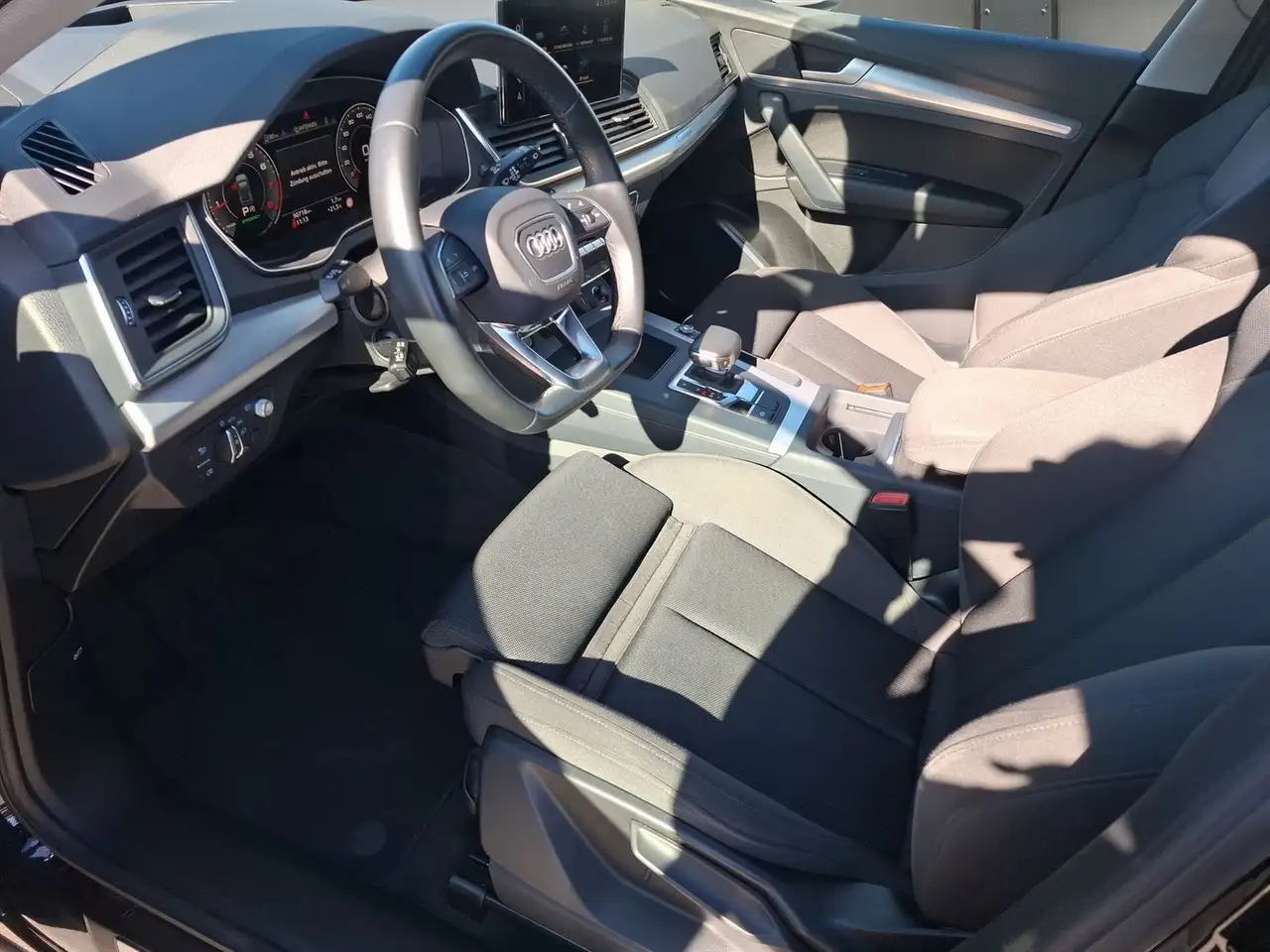 Audi Q5 45 TFSI quattro S line *LED*NAVI*AHK* Klima Navi 10