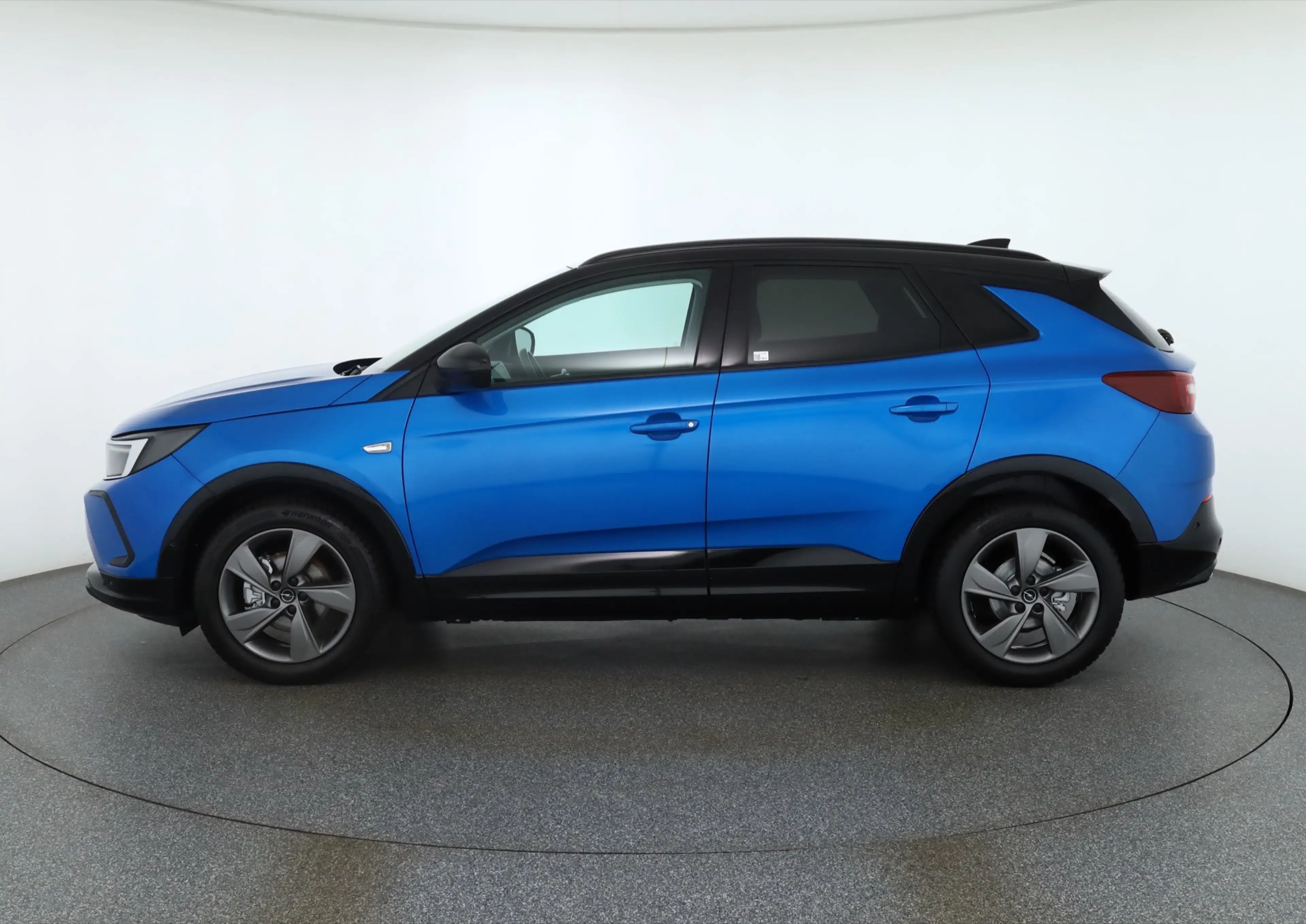 Opel Grandland 1.2 Turbo Aut. GS Line LED Navi AHK — photo 2