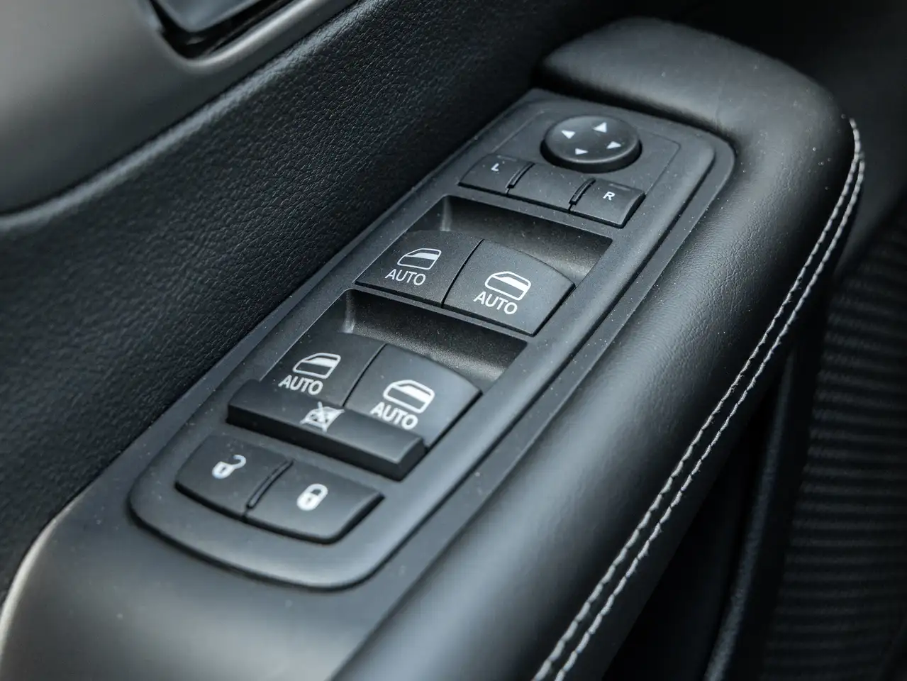 Chrysler Pacifica fotografie Chrysler Pacifica