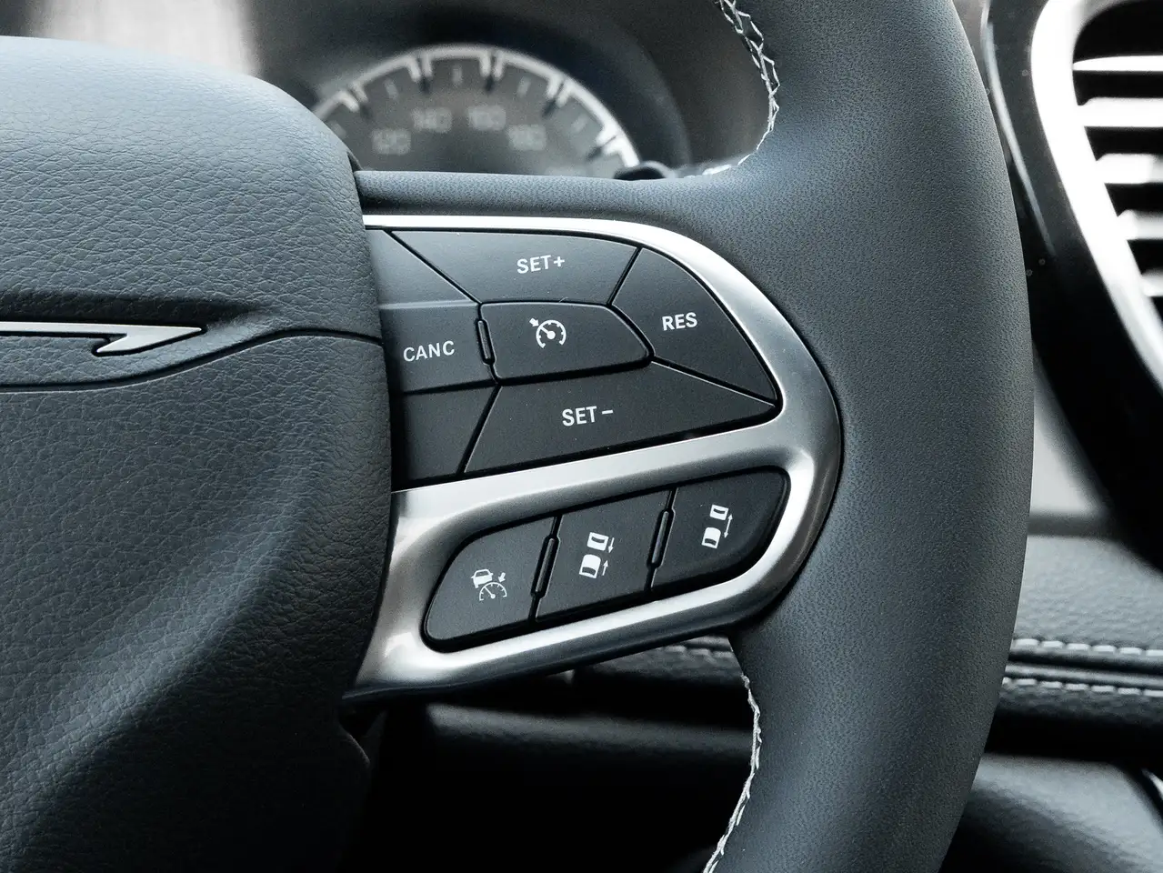 Chrysler Pacifica fotografie Chrysler Pacifica