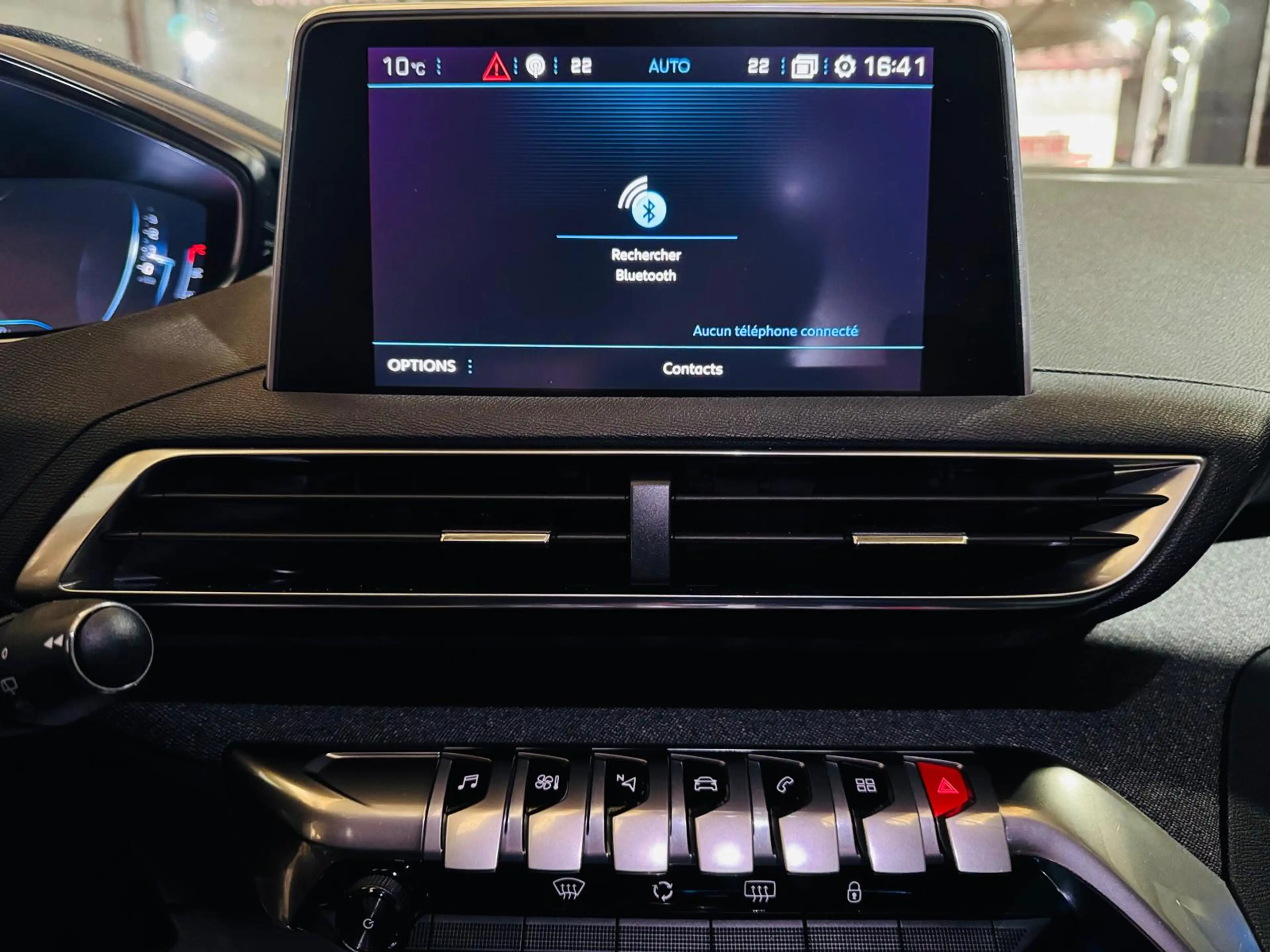 Peugeot 5008 5008 1.5 BlueHDi Allure 7Places Cuir GPS Caméra Xénon LED CarPlay — photo 31