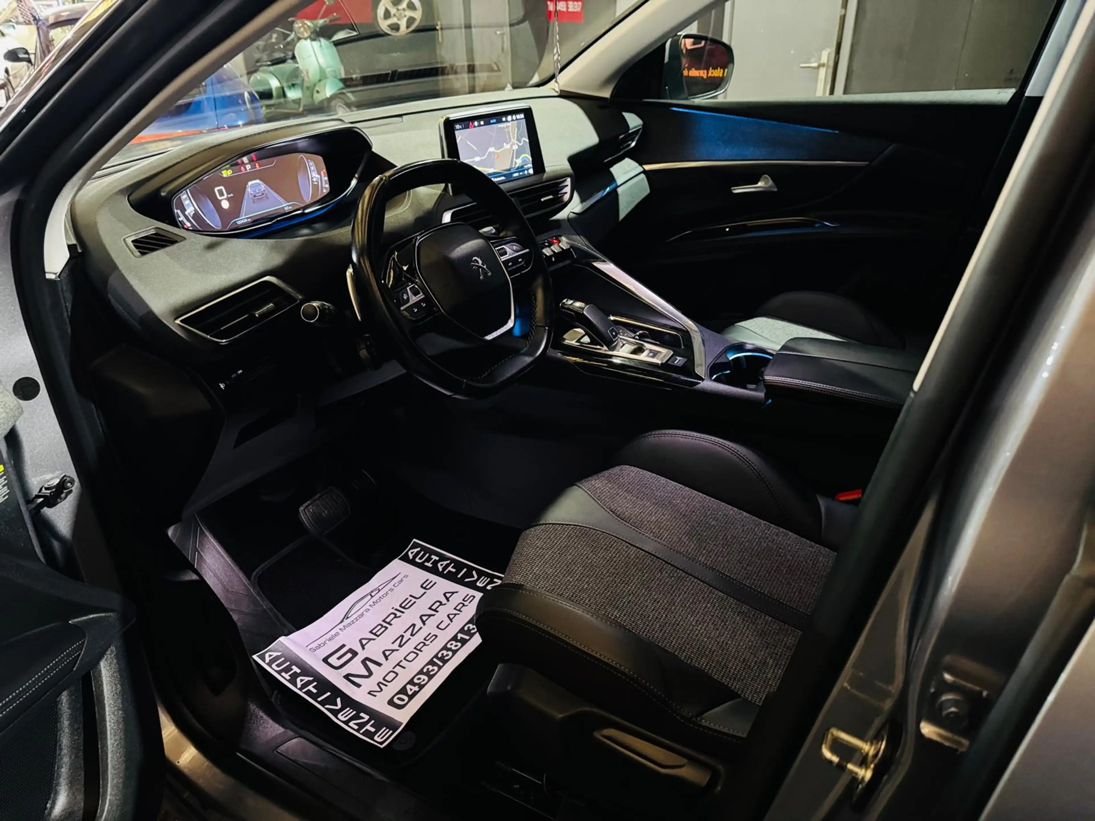 Peugeot 5008 5008 1.5 BlueHDi Allure 7Places Cuir GPS Caméra Xénon LED CarPlay — photo 13