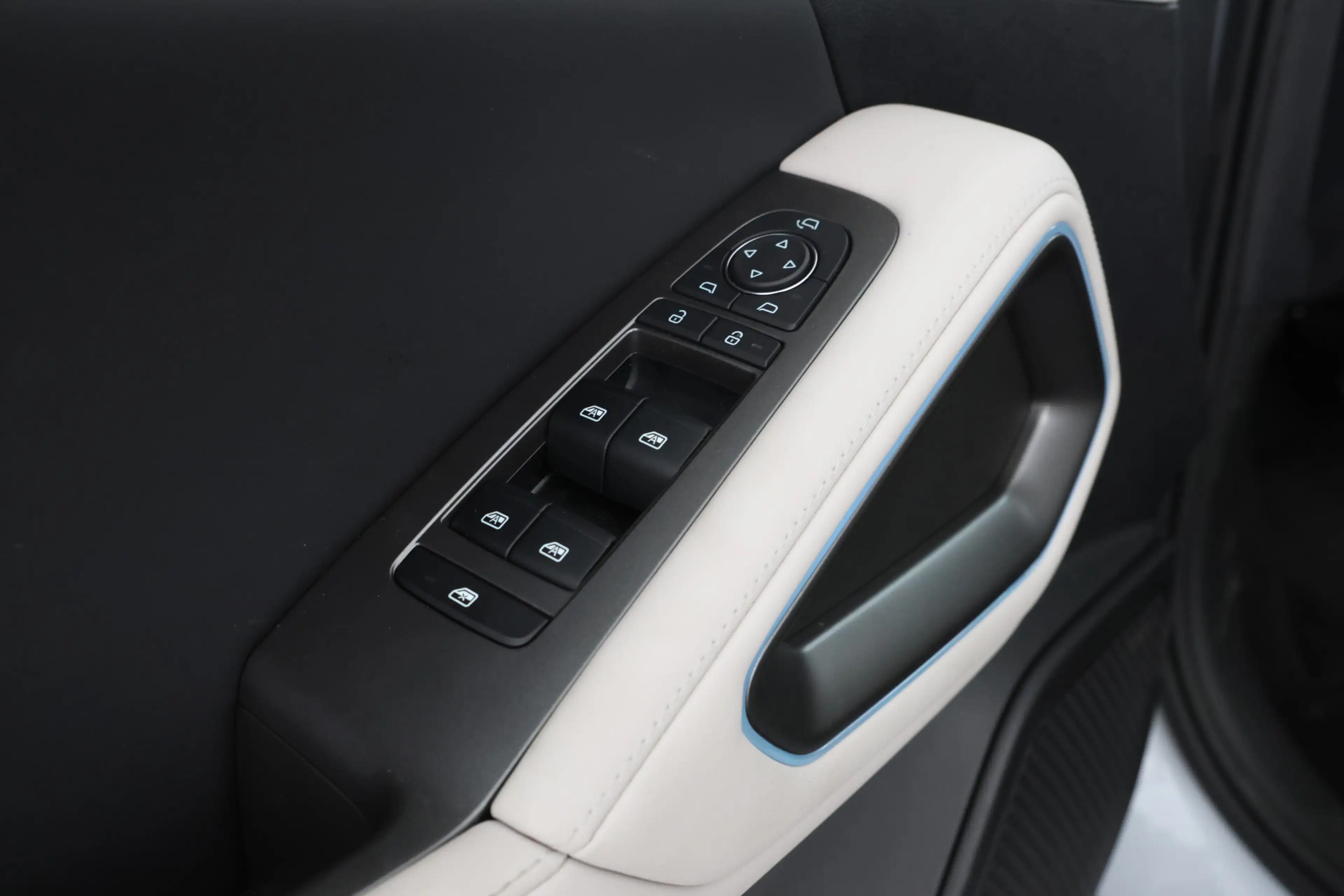 BYD Atto 2 1.5 DM-i Boost Bom vol opties! Fabrieksnieuw! — photo 20