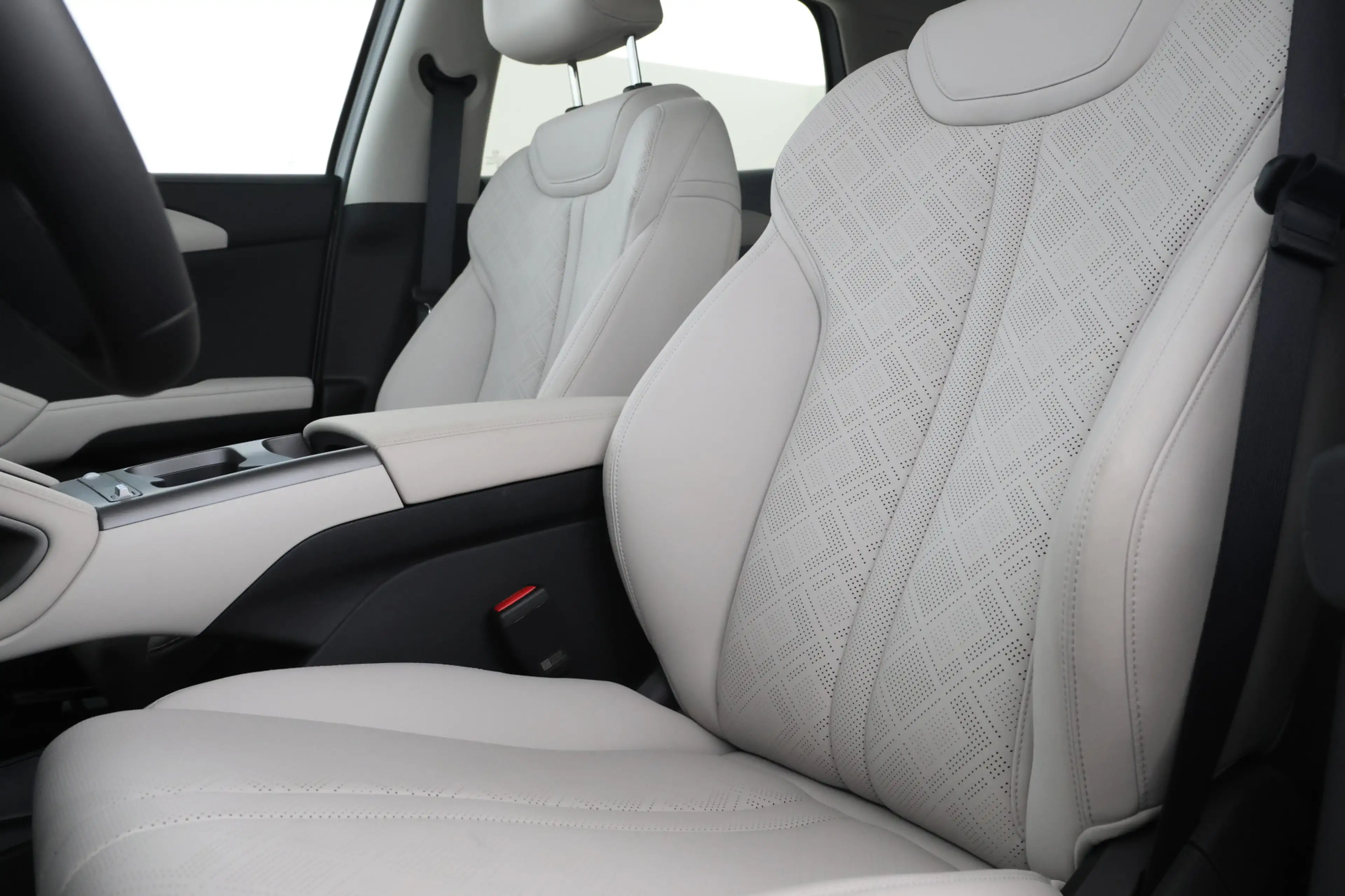 BYD Atto 2 1.5 DM-i Boost Bom vol opties! Fabrieksnieuw! — photo 22