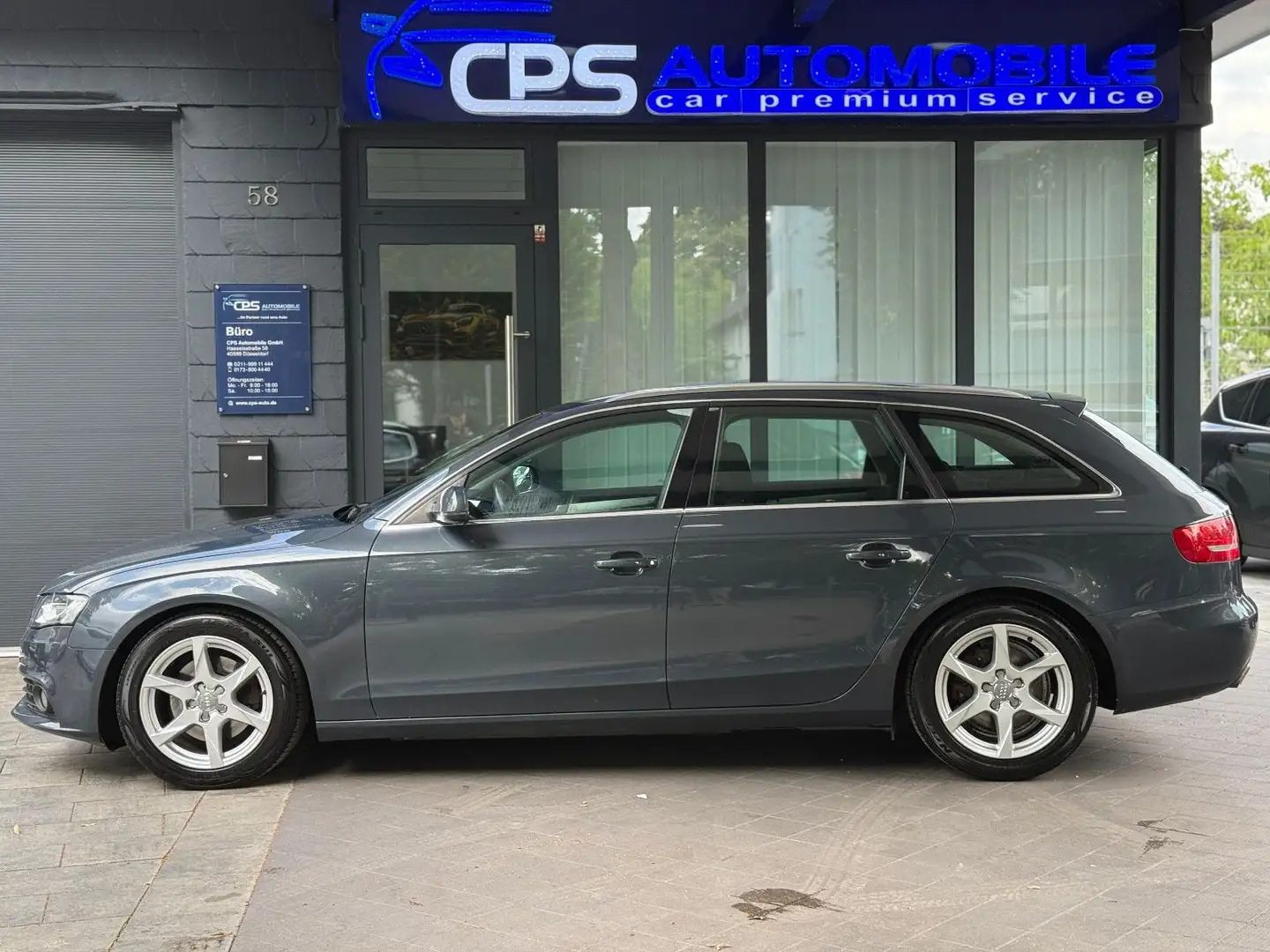 Audi A4 Avant Ambition | 1 Hand | Top Gris - 2