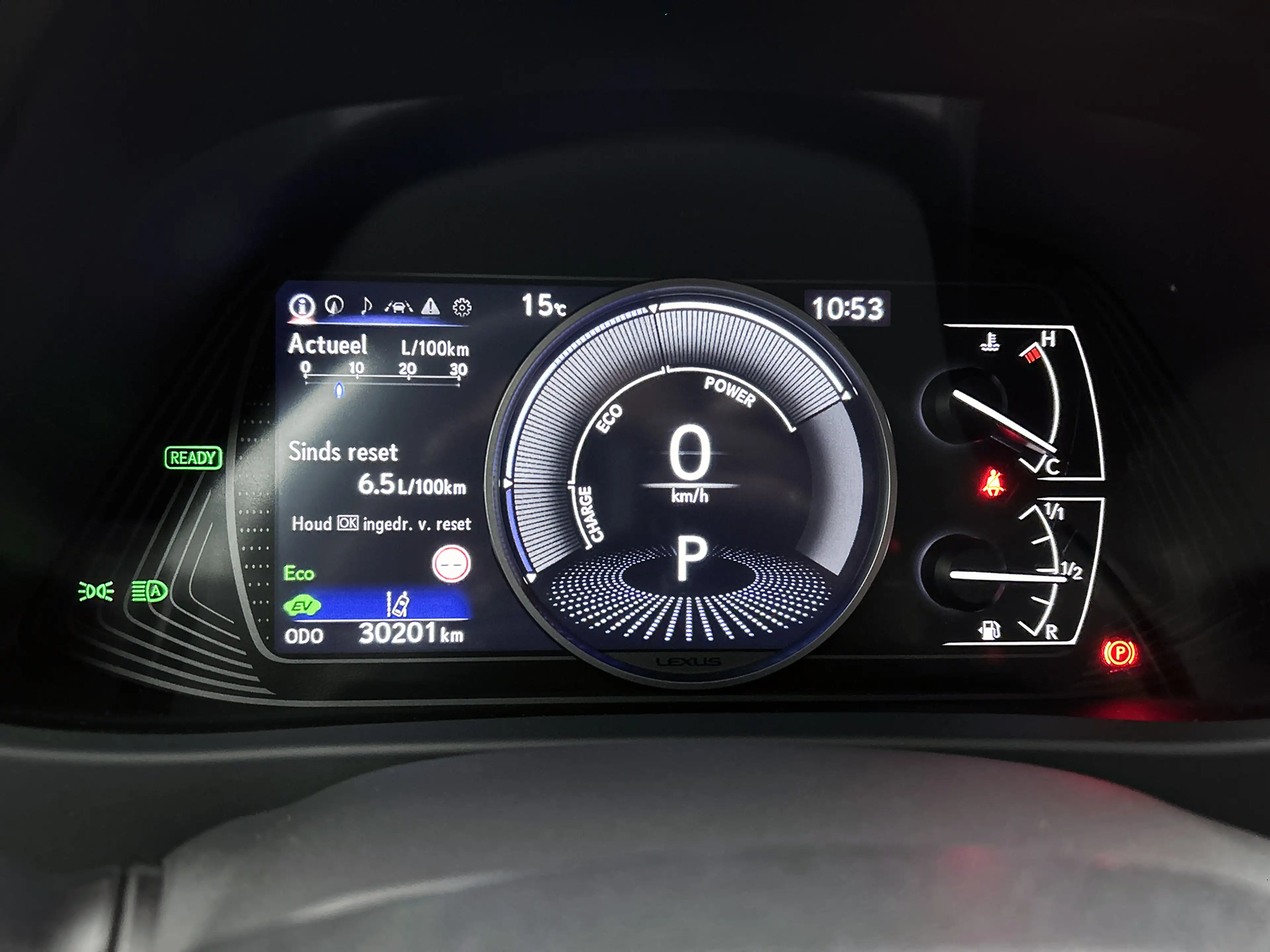 Lexus UX 250h Urban Line | Apple Carplay/ Android Auto | Cruise — photo 6