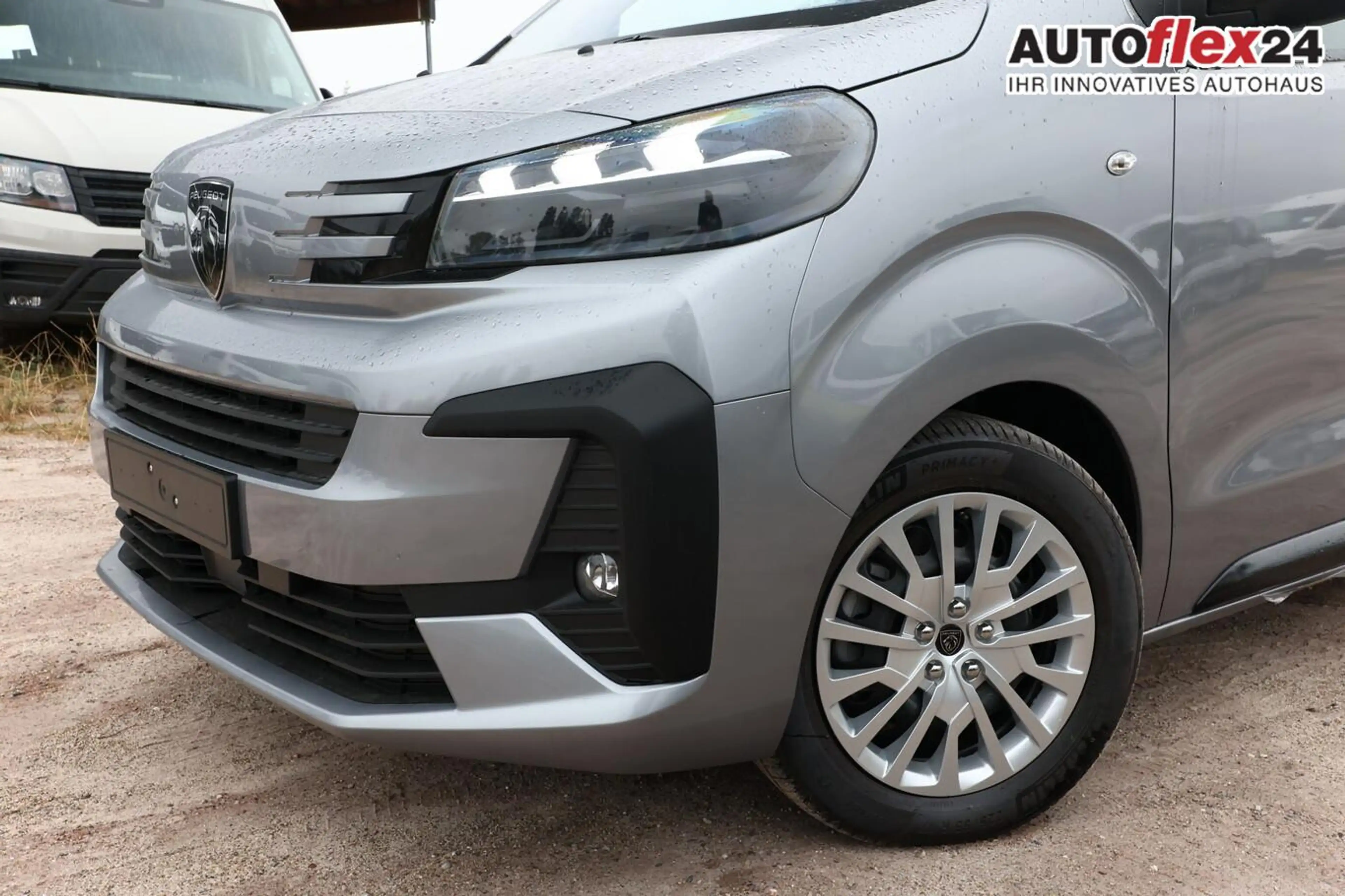 Peugeot Traveller Active L3 9S KlimaP AHK SHZ CarP LED 132 kW (17... — photo 4