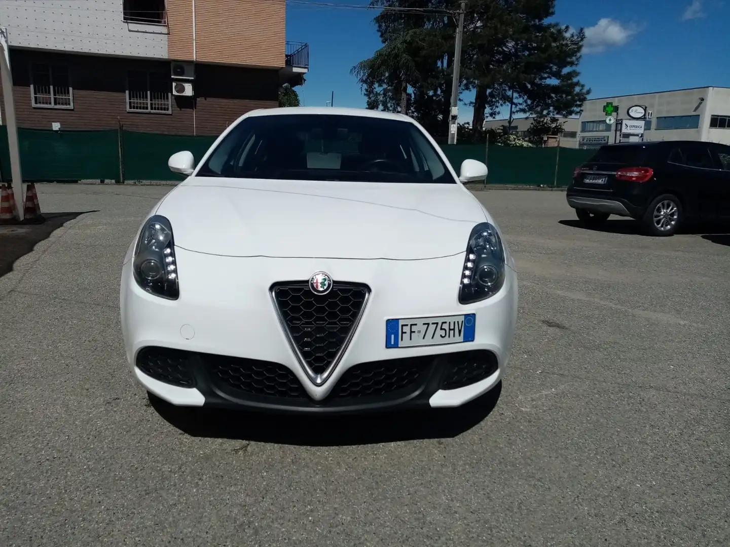Alfa Romeo Giulietta Giulietta 1.6 jtdm PROGRESSION 120cv Bianco - 1