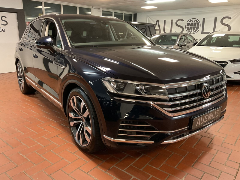 Volkswagen Touareg 3.0 V6 Elegance EHybrid Leder,AHK,Memory — photo 3