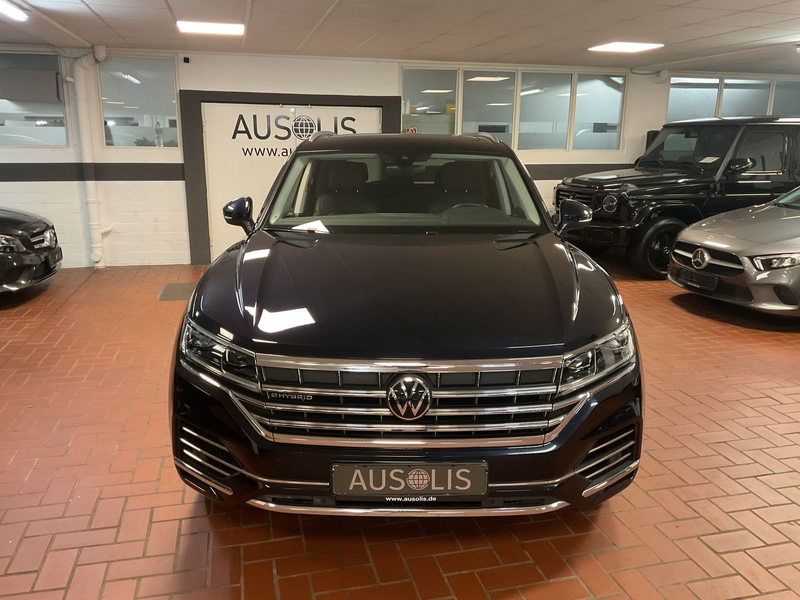 Volkswagen Touareg 3.0 V6 Elegance EHybrid Leder,AHK,Memory — photo 2