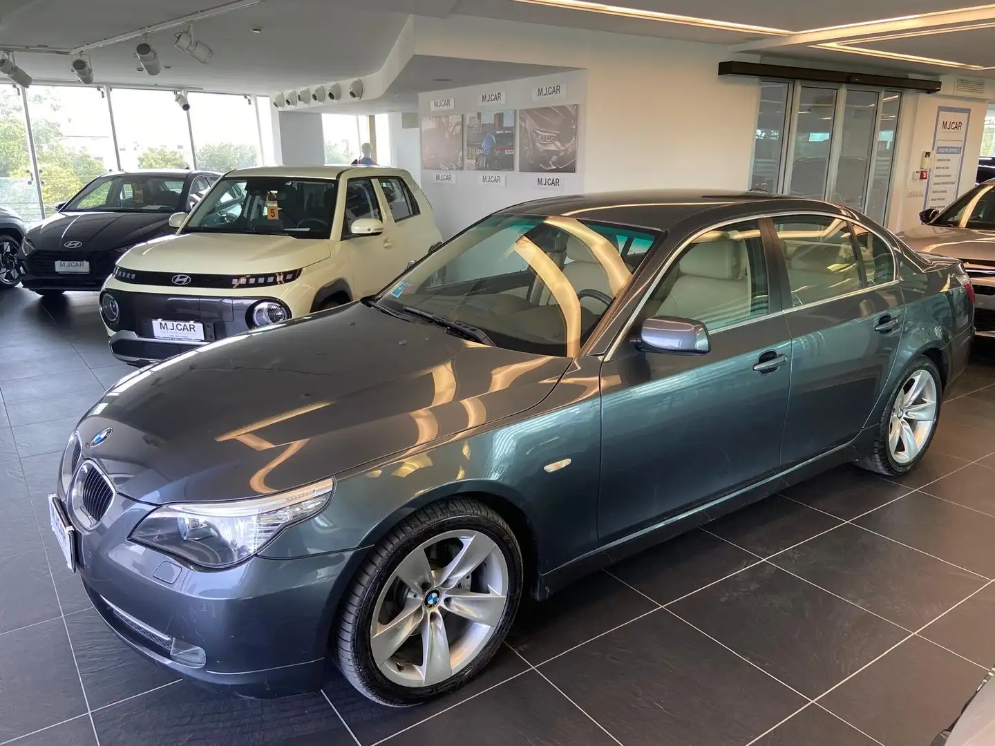 BMW 520 d Futura Bronzo - 1