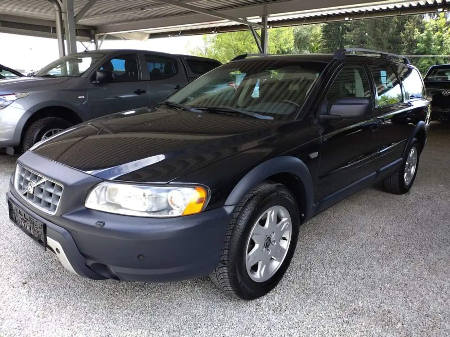 Volvo XC70 D5 AWD Summum ! Serviceheft! Schwarz - 1