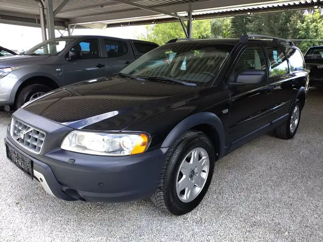 Volvo XC70 D5 AWD Summum ! Serviceheft!
