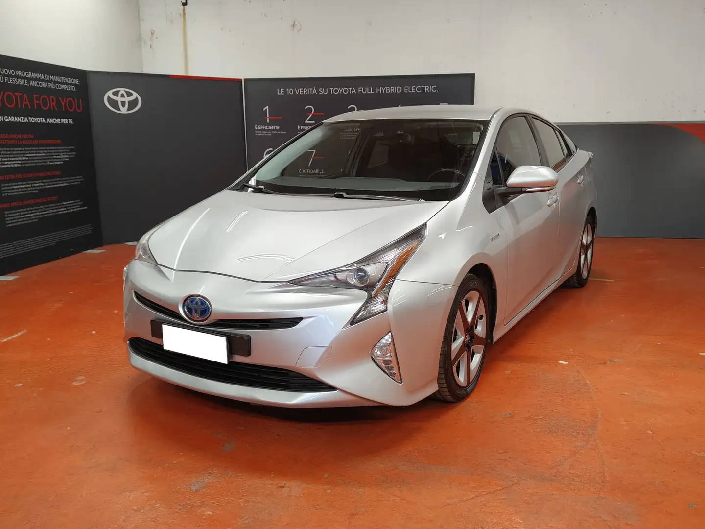 Toyota Prius 1.8h 122 cv Style ecvt Silber - 1