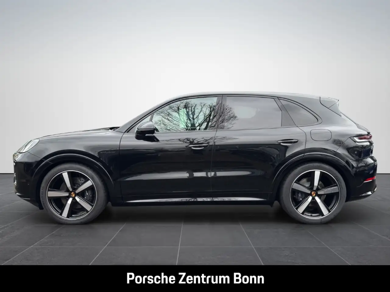 Porsche Cayenne E-Hybrid Black Edition HA-Lenkung BOSE 8