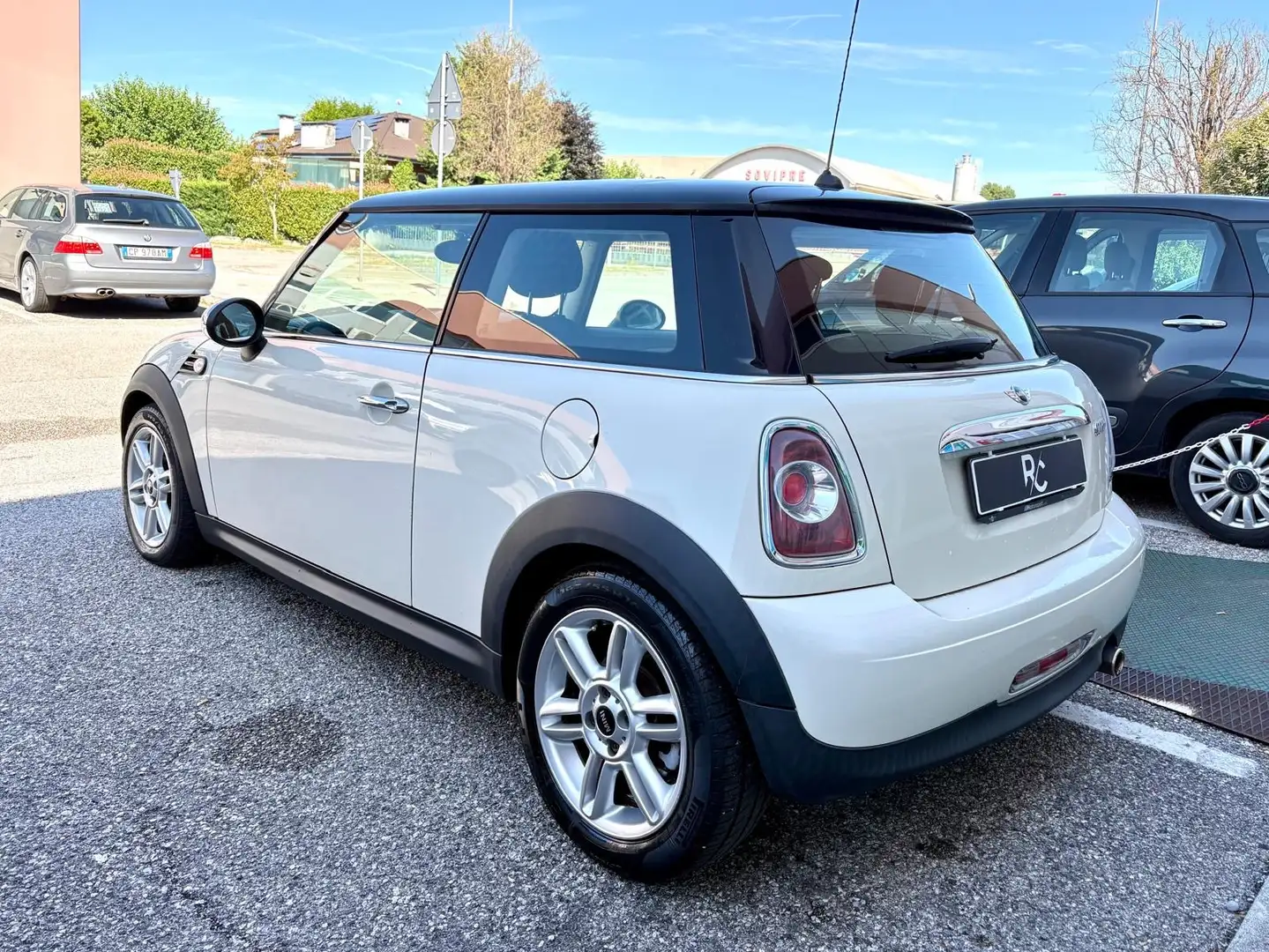 MINI Cooper Mini III R56 2007 Hatchback 1.6 122cv FL Beige - 1