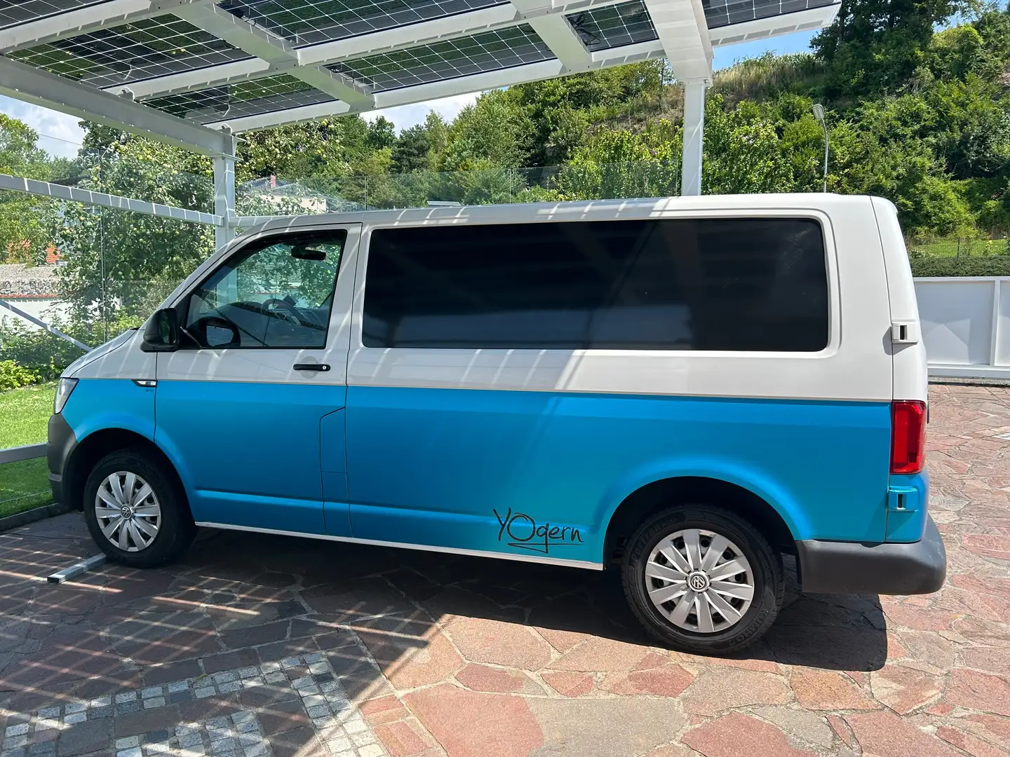 Volkswagen T6 Transporter Mit kleinem Camperausbau Weiß - 1