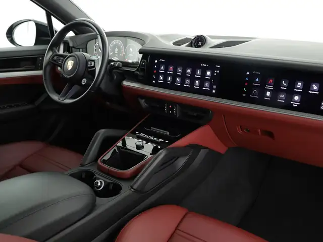 Porsche Cayenne view 7