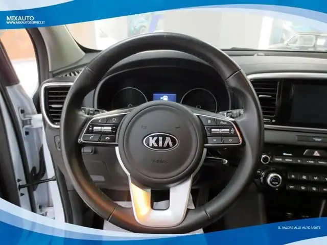 Kia Sportage view 4