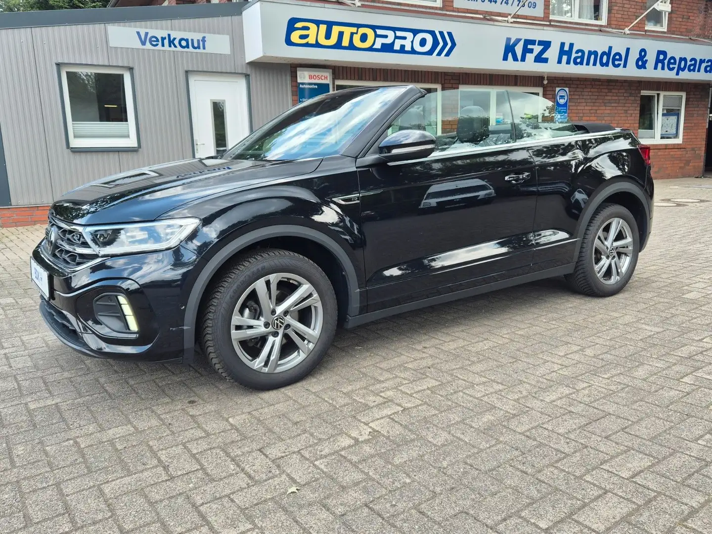 Volkswagen T-Roc Cabriolet 1,5 TSI R-Line DSG/AHK/Navi/App Noir - 1