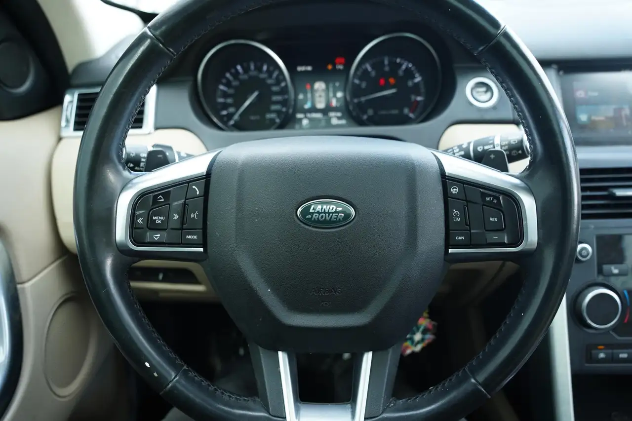 Land Rover Discovery Sport снимка Land Rover Discovery Sport