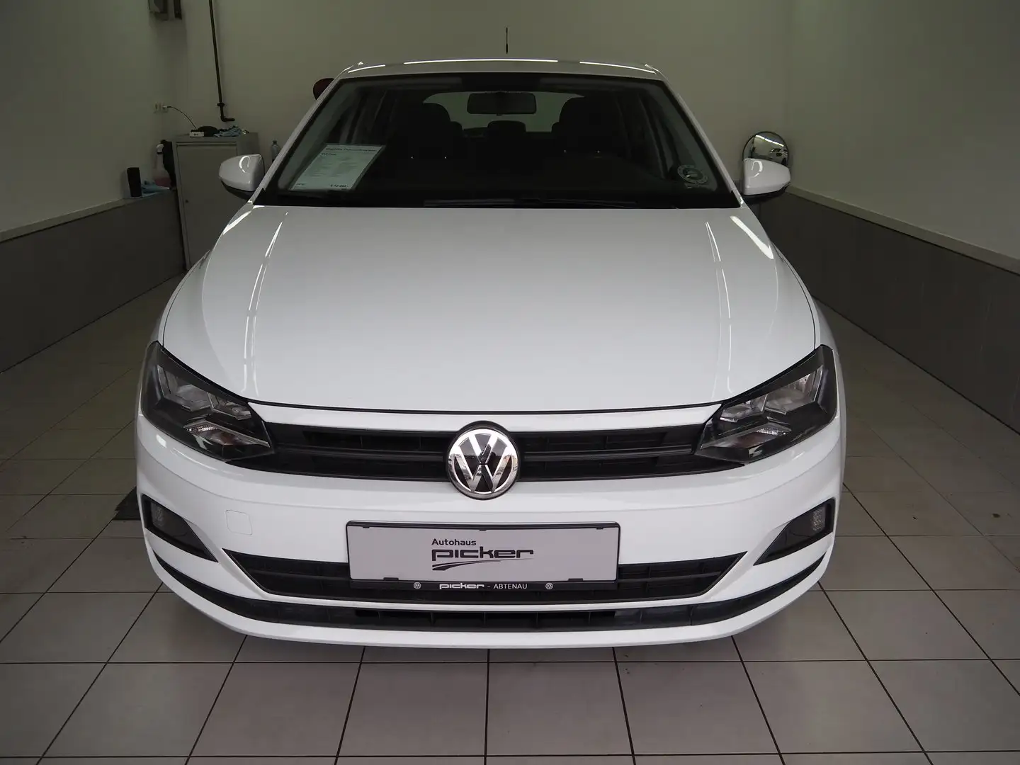 Volkswagen Polo Weiß - 2