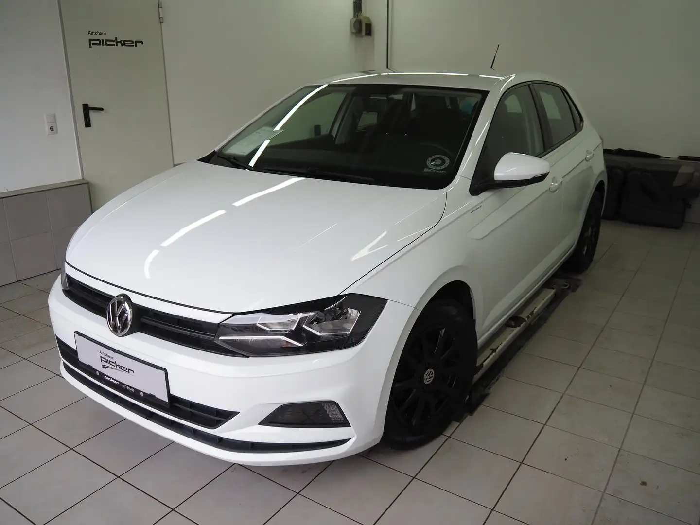 Volkswagen Polo Weiß - 1